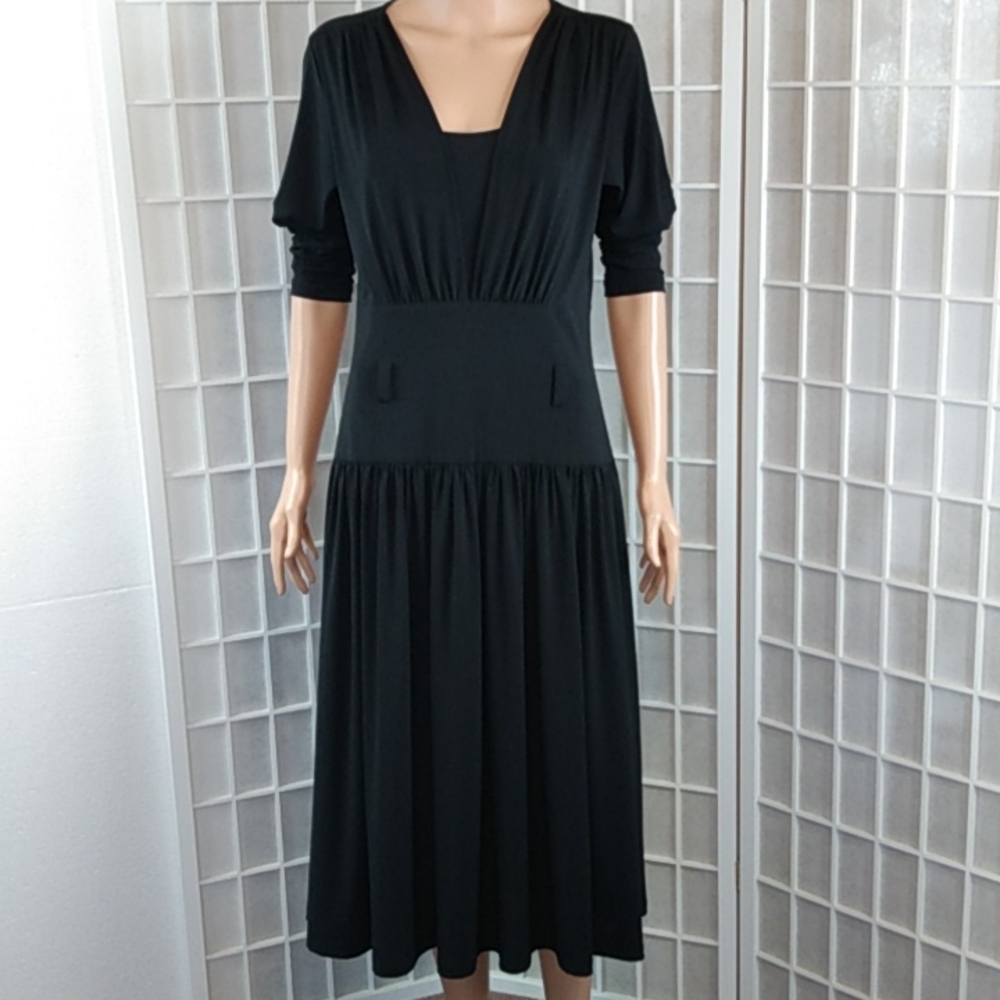 Marc Bouwer Black Pleated Midi Dress Women's Size Small Long Sleeves Knit